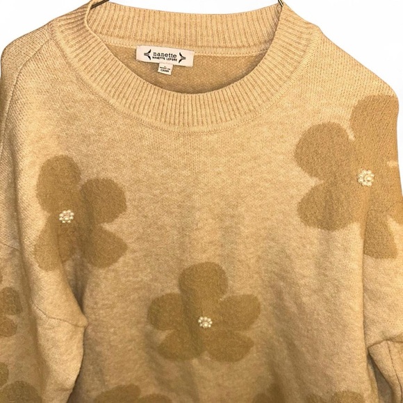 Nanette Lepore Retro Pearl Sweater Womens L Floral Pullover
Beading - Picture 2 of 6